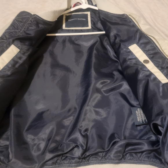Jacket - Picture 5 of 6